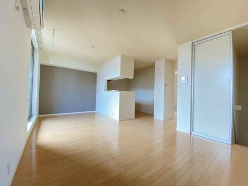 プラナスの杜の居間