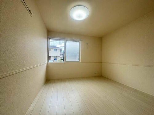 ヴァンベールハヤカワの内装