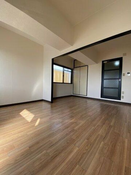 第2アイオーキャッスルの居間