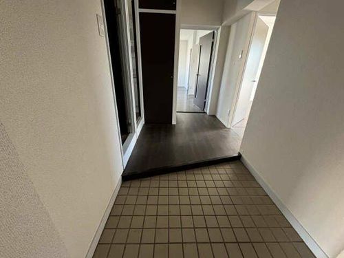 サンシャイン01の玄関