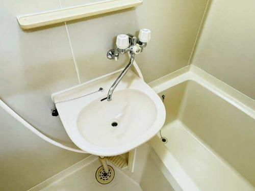 フレグランス花塚の玄関