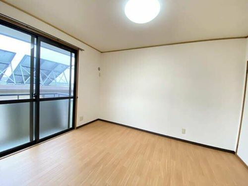 ヴィラージュの居間