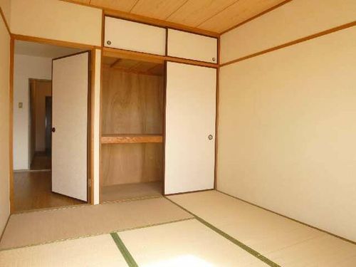 グランヒルズ横吹Aの内装
