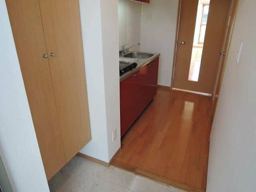 ディ・ローゼ五軒屋の玄関