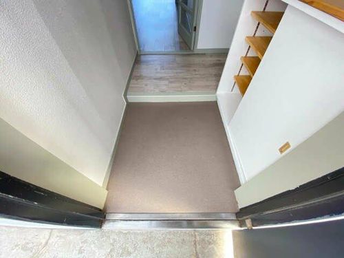 コ-トまきもりの玄関