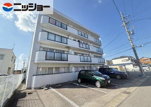 コ-トまきもりの外観