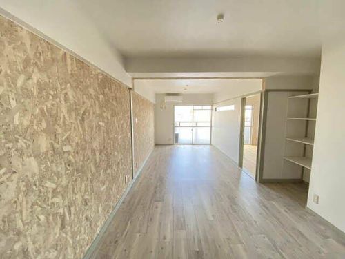 コ-トまきもりの居間