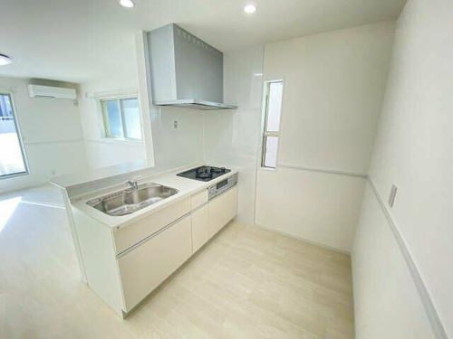 愛知県名古屋市天白区植田本町3丁目(一戸建)の賃貸物件のキッチン
