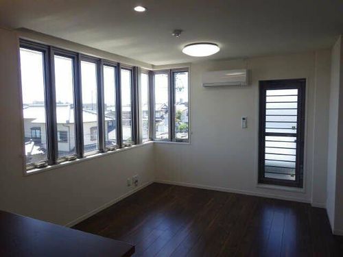 アイリスⅡの居間