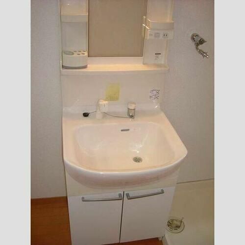 レーベンスIの内装