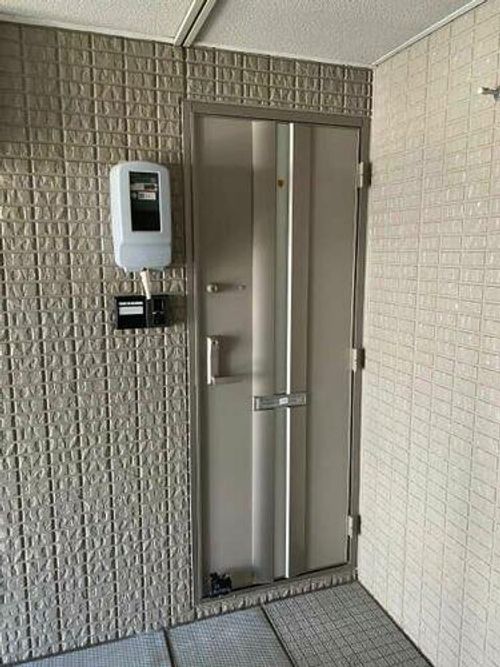 セジュールKAMINEの玄関