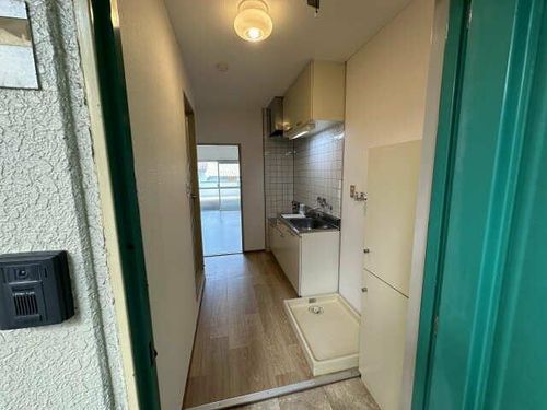 タウンハイツ松原の玄関