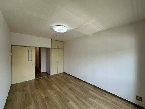 タウンハイツ松原の居間