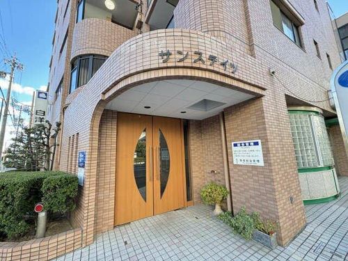 サンステイツの玄関