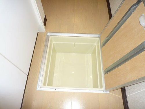 レオネクストM 津島104の内装