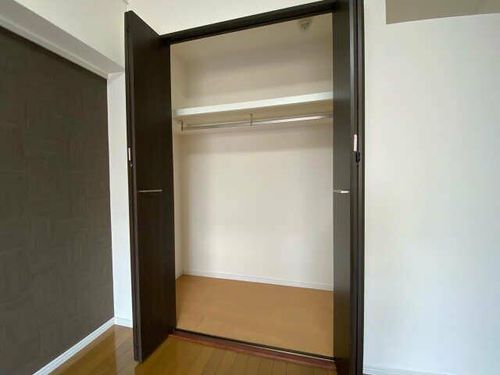 清住ビルの内装