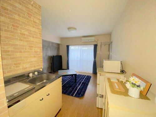 コンパート21の玄関