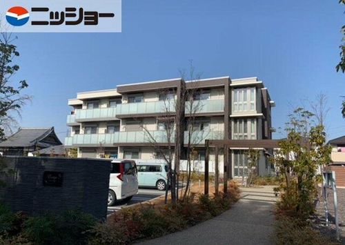 エクラージュ黒田の外観