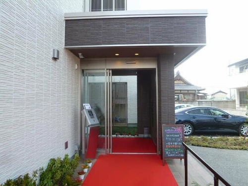 エクラージュ黒田の玄関