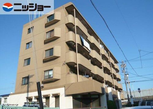 ブランメゾンコジマの外観