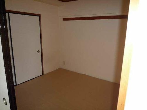 レスポアールEAST21thの居間