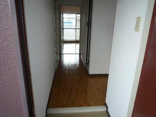 レスポアールEAST21thの玄関