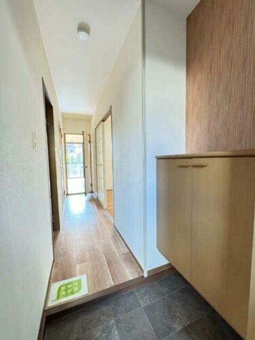 ハートホーム512の玄関