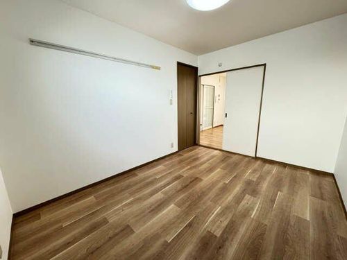 ハートホーム512の居間