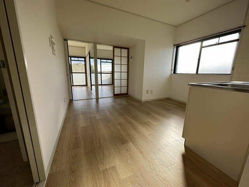 レジデンス南谷の居間