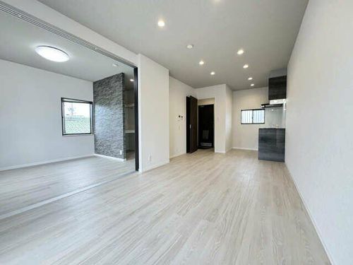 フレグランス田園Bの居間