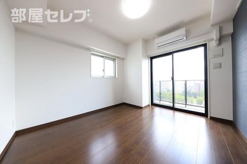 ブランシエスタ東別院0807の内装