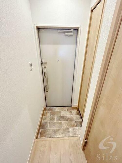 兵庫県神戸市中央区北野町4丁目(アパート)の賃貸物件の玄関