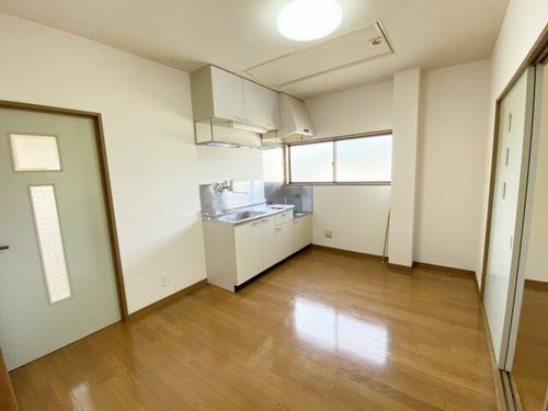 パークヒル201の居間