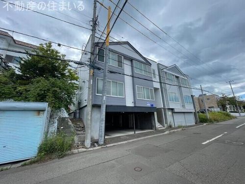 コート澄川 A棟の外観