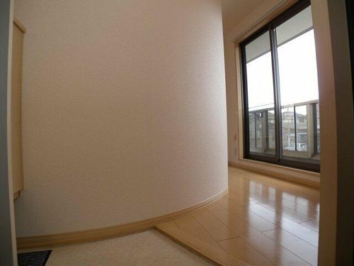 パークハイム弐番館の玄関