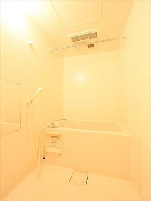 ニューシティアパートメンツ円上町の風呂