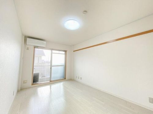 サンハイツ2-Cの居間