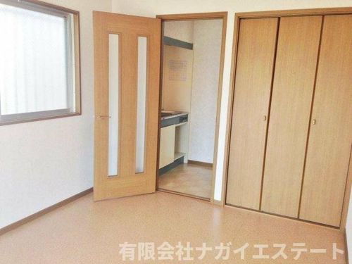 ルーキー東条マンション404の内装