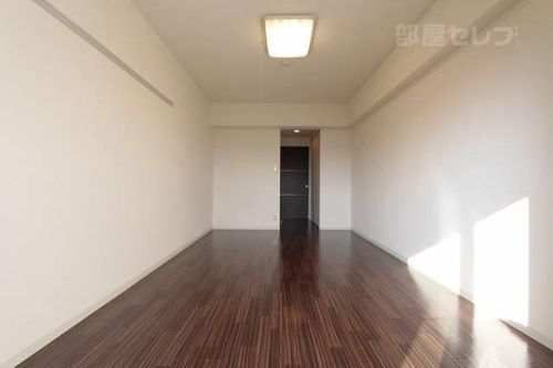 Via Ferix(ヴィアフェリックス)の内装