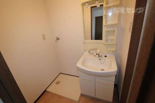 金龍コーポ苗代の内装