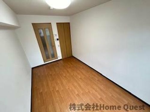 カサベルデ小阪の居間