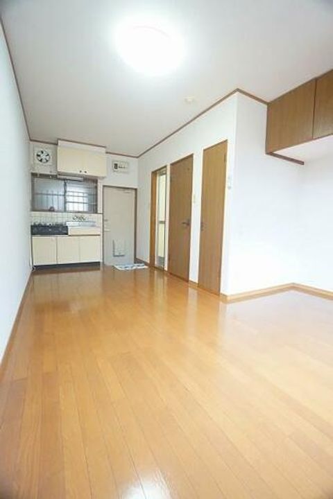 塚本コーポ202の外観