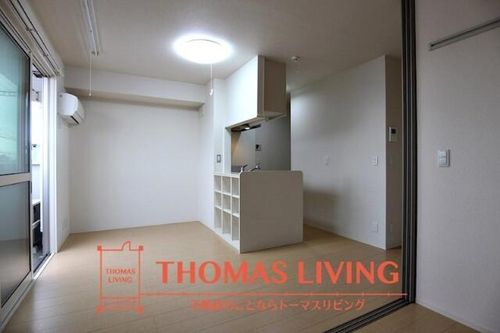 ウィステリアフィールド202の居間