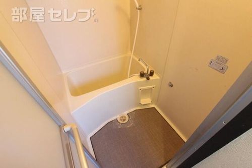 アベニール姫ヶ池203の風呂