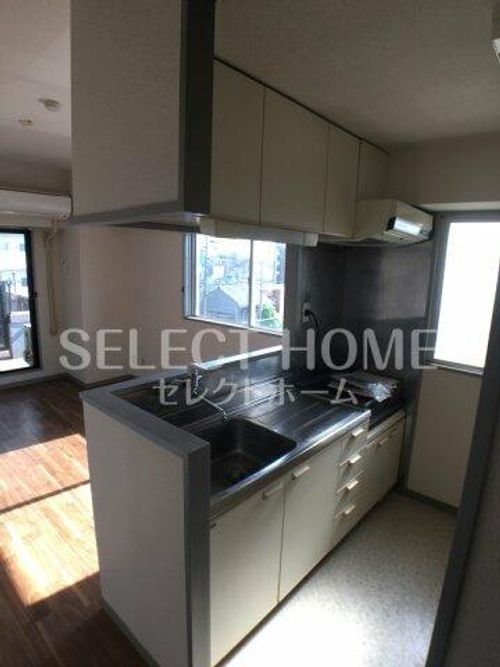 シプエビル301のキッチン