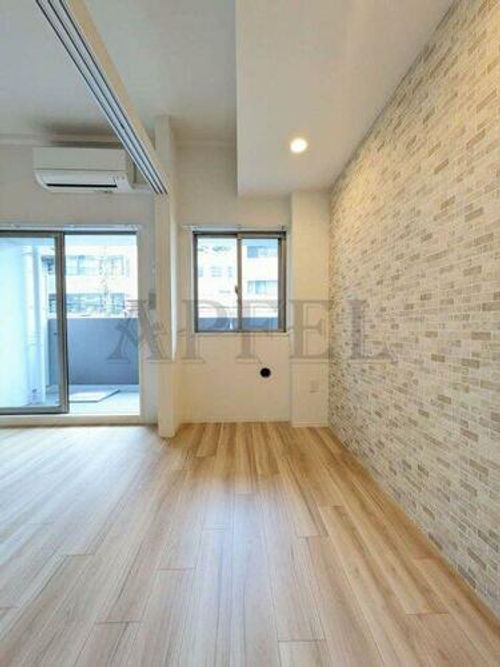 セレニテ本町東リアンの内装