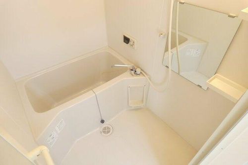 大阪府豊中市上新田4丁目(マンション)の賃貸物件の風呂