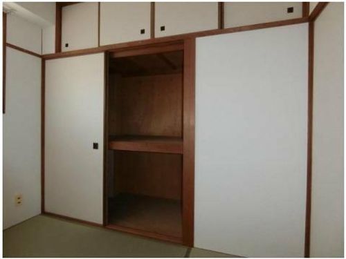 清水谷コーポの内装