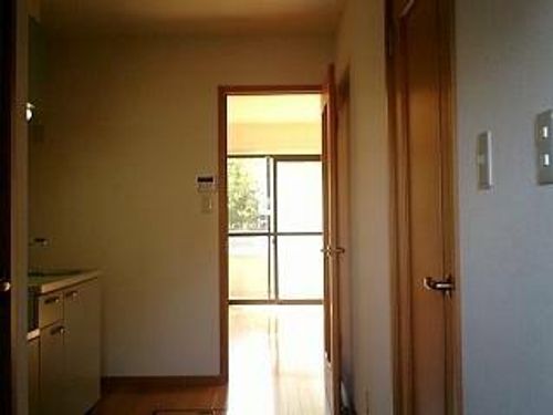 キルシェ・ヴィラ1Cの玄関