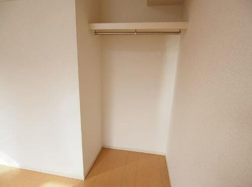 エトワール本城201の内装
